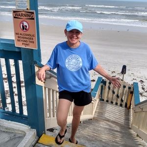 Meet your Posher, Lori